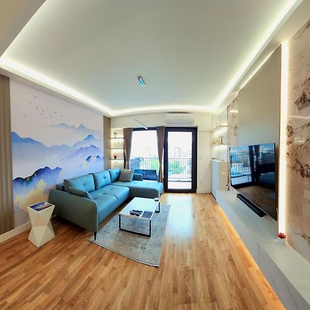 Diamond Residences 10Th Fl. Lux Apt. W/ City View Szkopje Kültér fotó